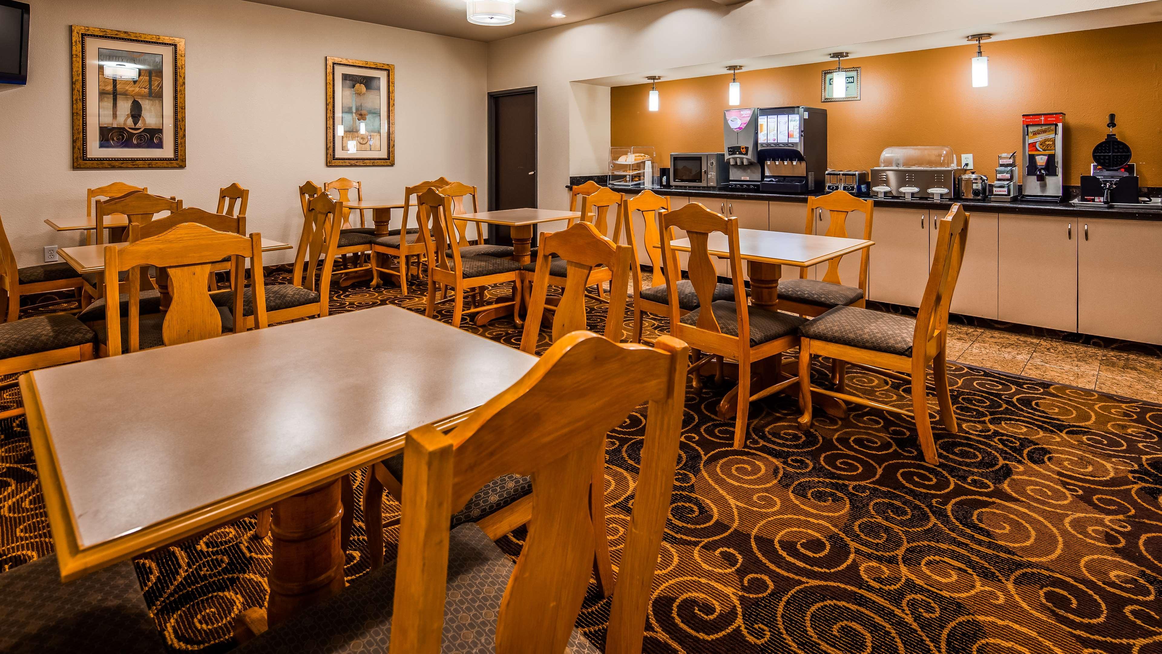 Best Western Northwest Inn Dallas Bagian luar foto
